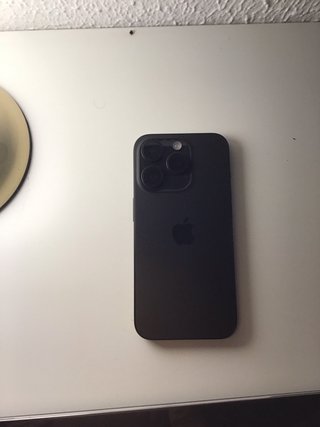 iPhone 15 Pro Nero