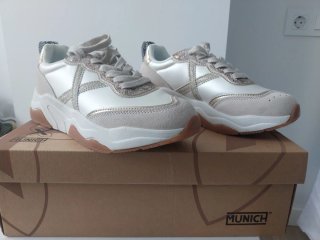 Zapatillas Munich Mujer