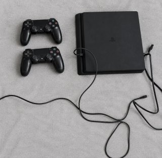 Consola PlayStation 4 (PS4) Slim 500GB