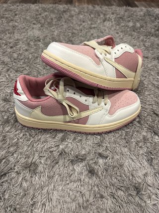 Zapatillas Nike Dunk Rosa y Blanco
