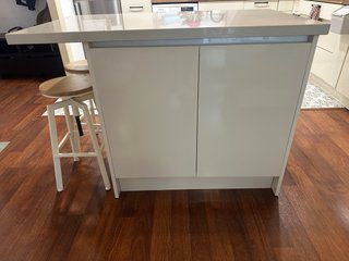 Isla de cocina biege