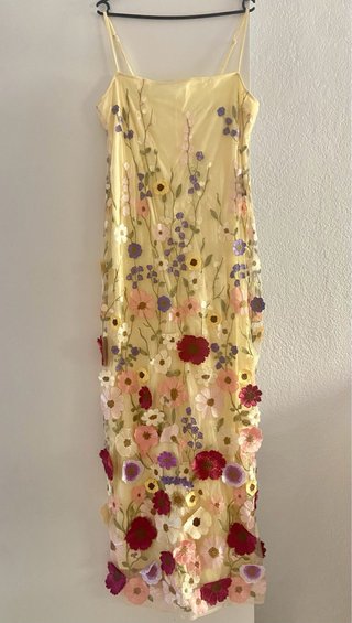 Vestido de fiesta floreado