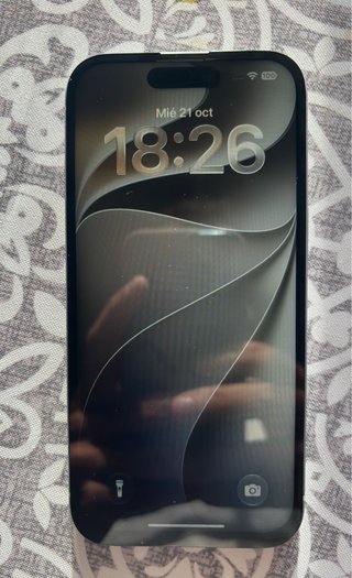 iPhone 15 Nero