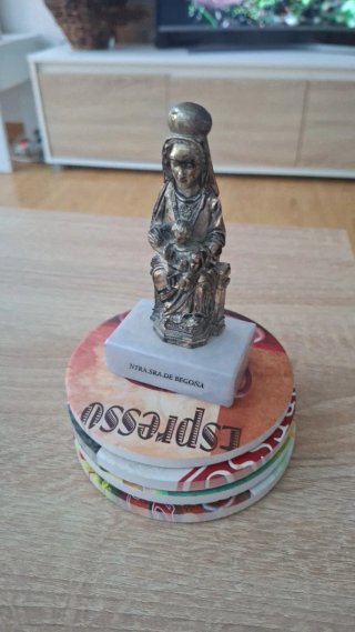 Figura Ntra. Sra. de Begoña