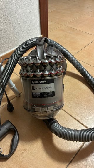 Aspiradora Dyson Cinetic DC52 Animal Complete