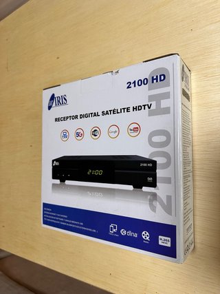 Receptor Satélite Iris 2100 HD