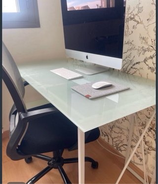 Escritorio de Cristal y Metal