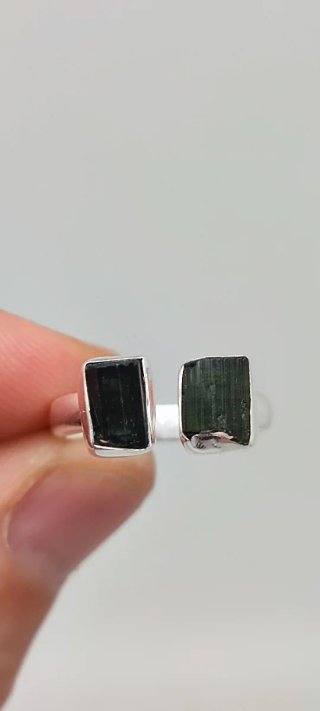 Anillo ajustable de Plata y Turmalinas.