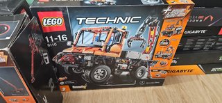 LEGO Technic 8110 Mercedes-Benz Unimog U400