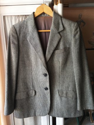 Chaqueta de lana... está limpia de tintorería