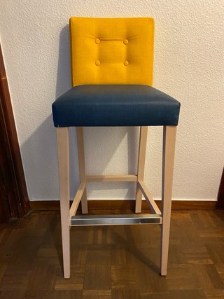 Taburete de cocina bicolor nuevo sin estrenar