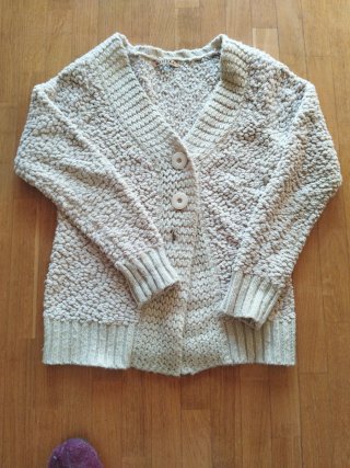 Chaqueta de punto beige