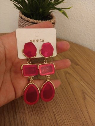 Pendientes Largos Rojos Monica