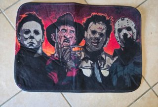 Tappeto Horror con Personaggi Iconici