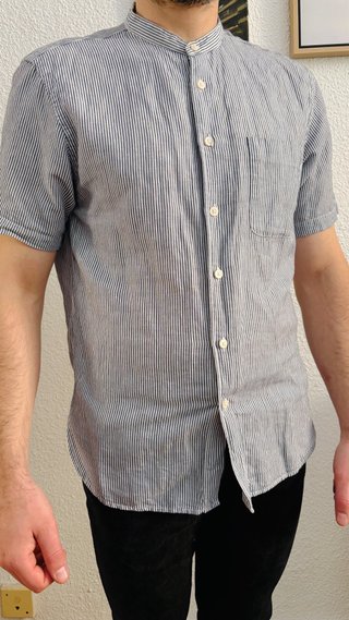 Camisa Uniqlo hombre S – Manga corta, cuello mao