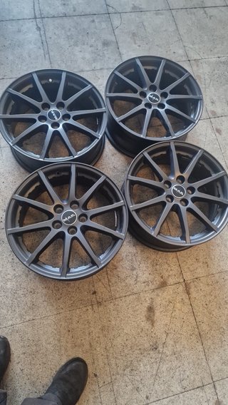 4 Llantas MAK 17 pulgadas