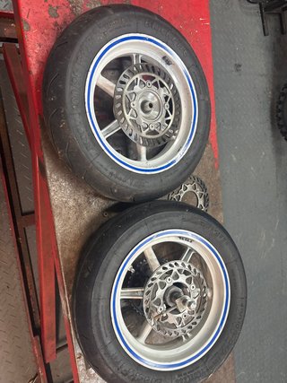Juego de llantas 12” Supermoto