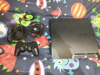 Consola PlayStation 3 (PS3) Slim Negra