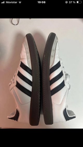 Zapatillas Adidas Blancas y Negras