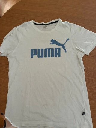 Camiseta Puma Blanca con Logo Azul