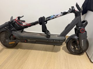 Patinete Eléctrico Segway Ninebot G3