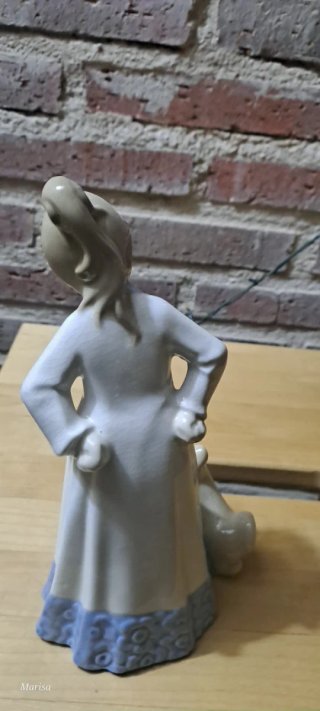 Figura de Porcelana