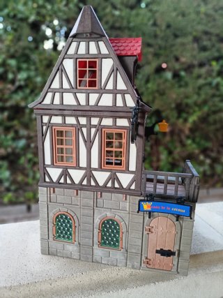 Playmobil 3448 Posada Medieval versión española.