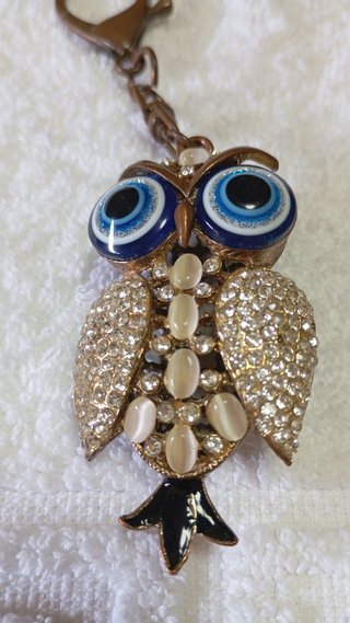 Llavero Búho con Piedras y Ojos Turcos