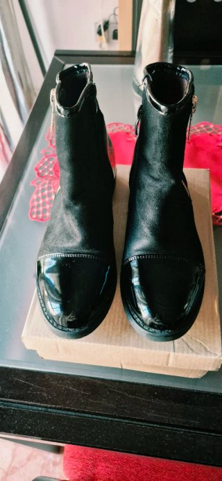 Botines Planos Negros