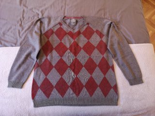 Jersey Springfield Gris con Rombos Rojos