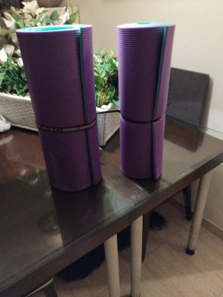 2 Esterillas de Yoga Moradas 12€ cada una