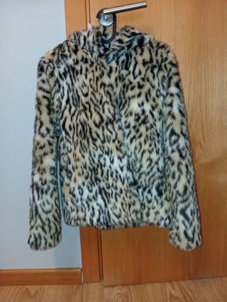 Abrigo de pelo sintético H&M
