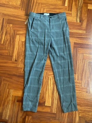 Pantalón Gris de Cuadros Pull&Bear