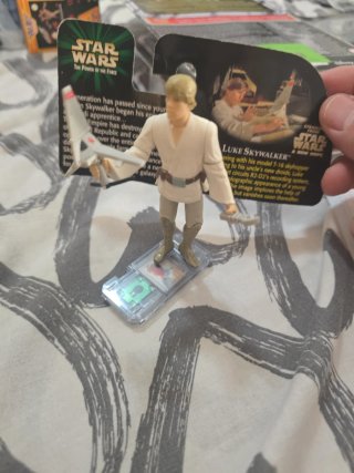 127. Figura Luke Skywalker T-16 Star Wars