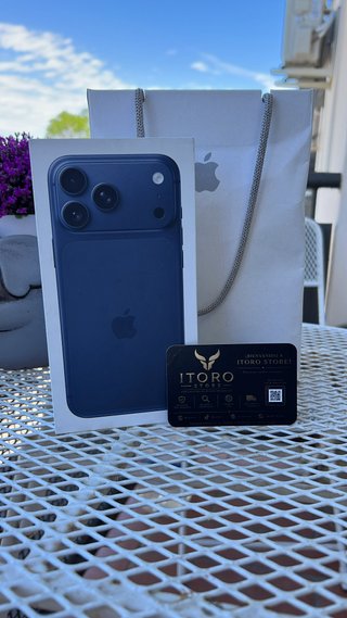 iPhone 17 Pro Max Blu sigillato