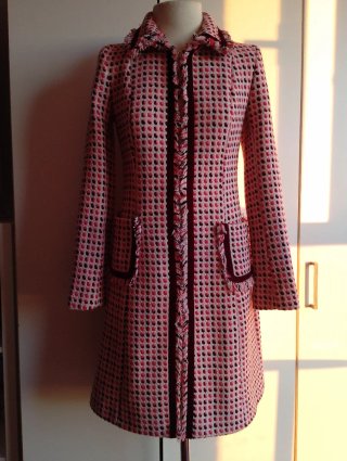 Abrigo de Tweed con flecos