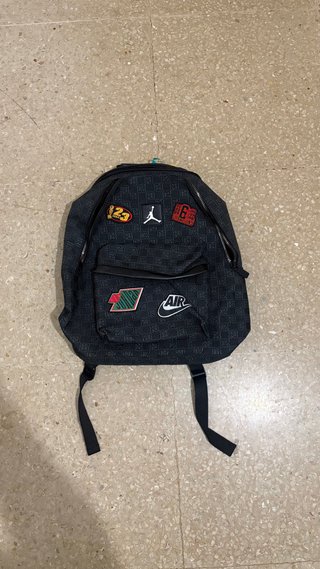 Mochila Jordan Negra