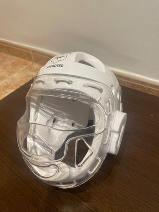 Casco de Karate Daedo con Pantalla talla S