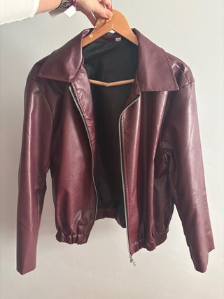 Chaqueta Granate Estilo Cazadora