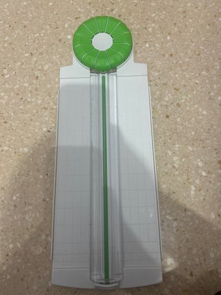 Cortador de papel con formas