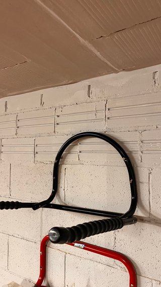 Soporte de pared para bicicleta Motez