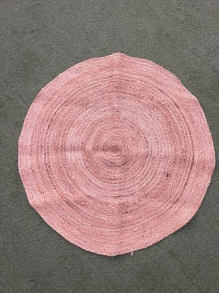Alfombra Redonda de Yute natural.