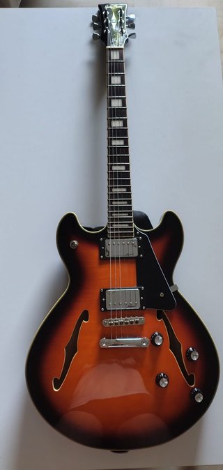 Guitarra Eléctrica Semihueca Harley Benton HB-35