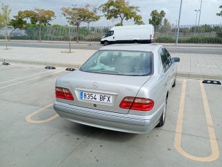 Mercedes-Benz Clase E 2002