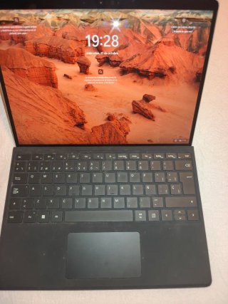 Microsoft Surface Pro 8