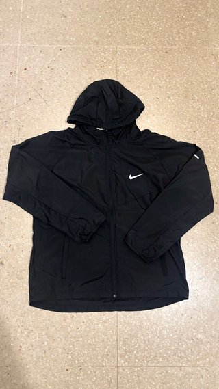 Chaqueta Nike Miller Negra