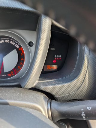 Toyota Urban Cruiser 2010