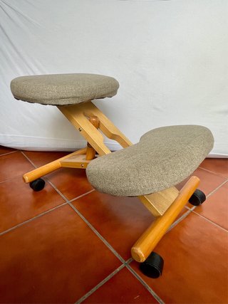 Silla Ergonómica de Rodillas
