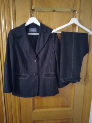 Traje de dos piezas negro