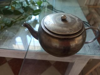 Tetera de Metal Estilo Clásico
